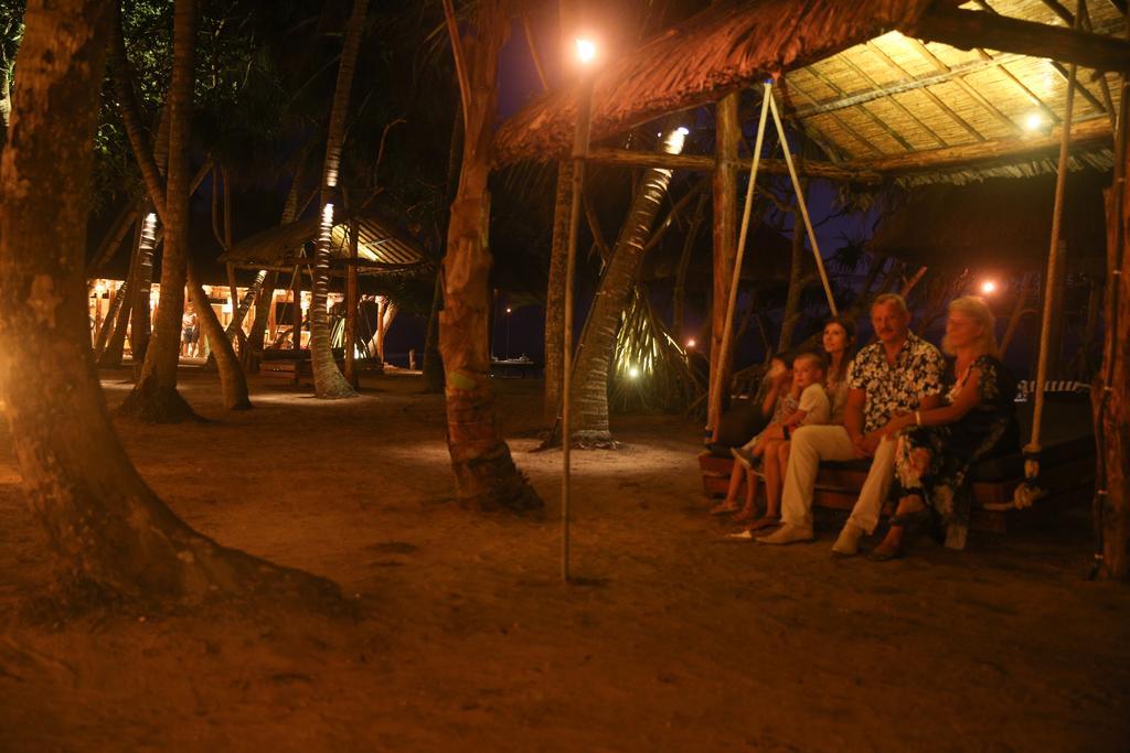 Thejan Beach Cabanas Bentota Zewnętrze zdjęcie