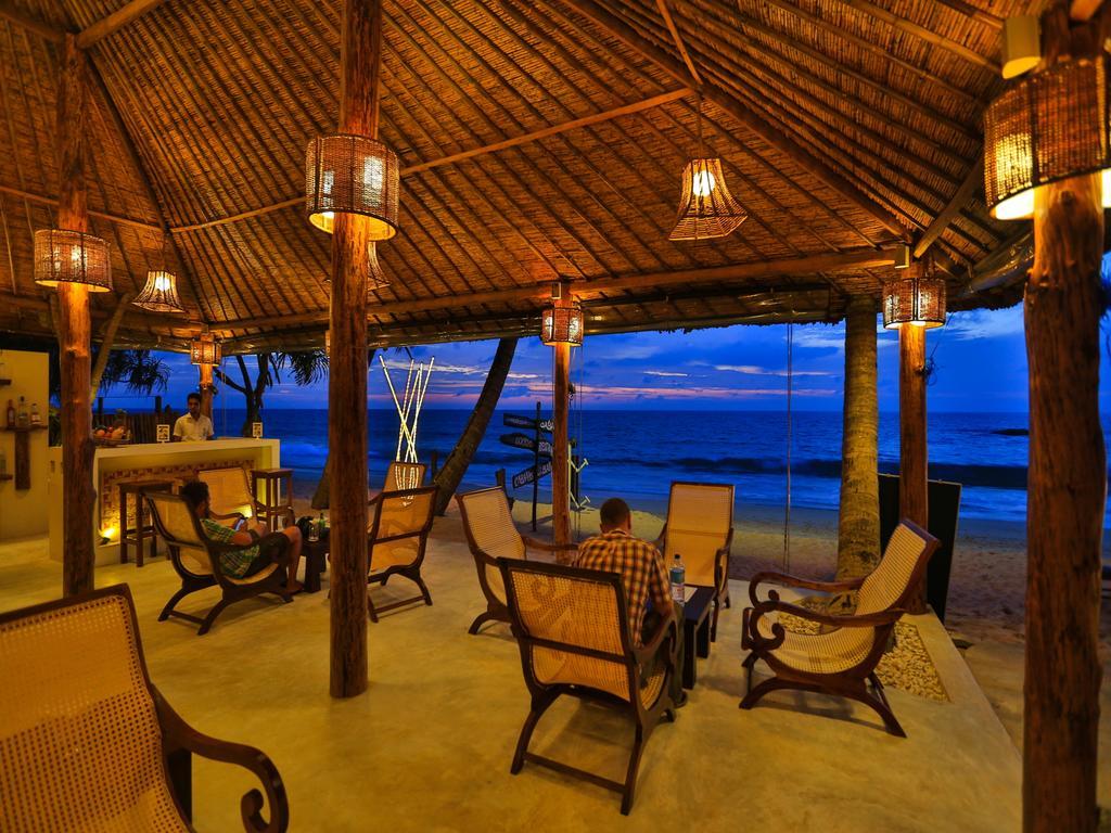 Thejan Beach Cabanas Bentota Zewnętrze zdjęcie