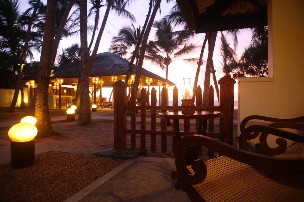Thejan Beach Cabanas Bentota Zewnętrze zdjęcie