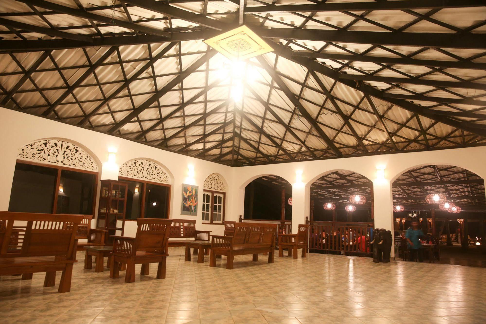 Thejan Beach Cabanas Bentota Zewnętrze zdjęcie