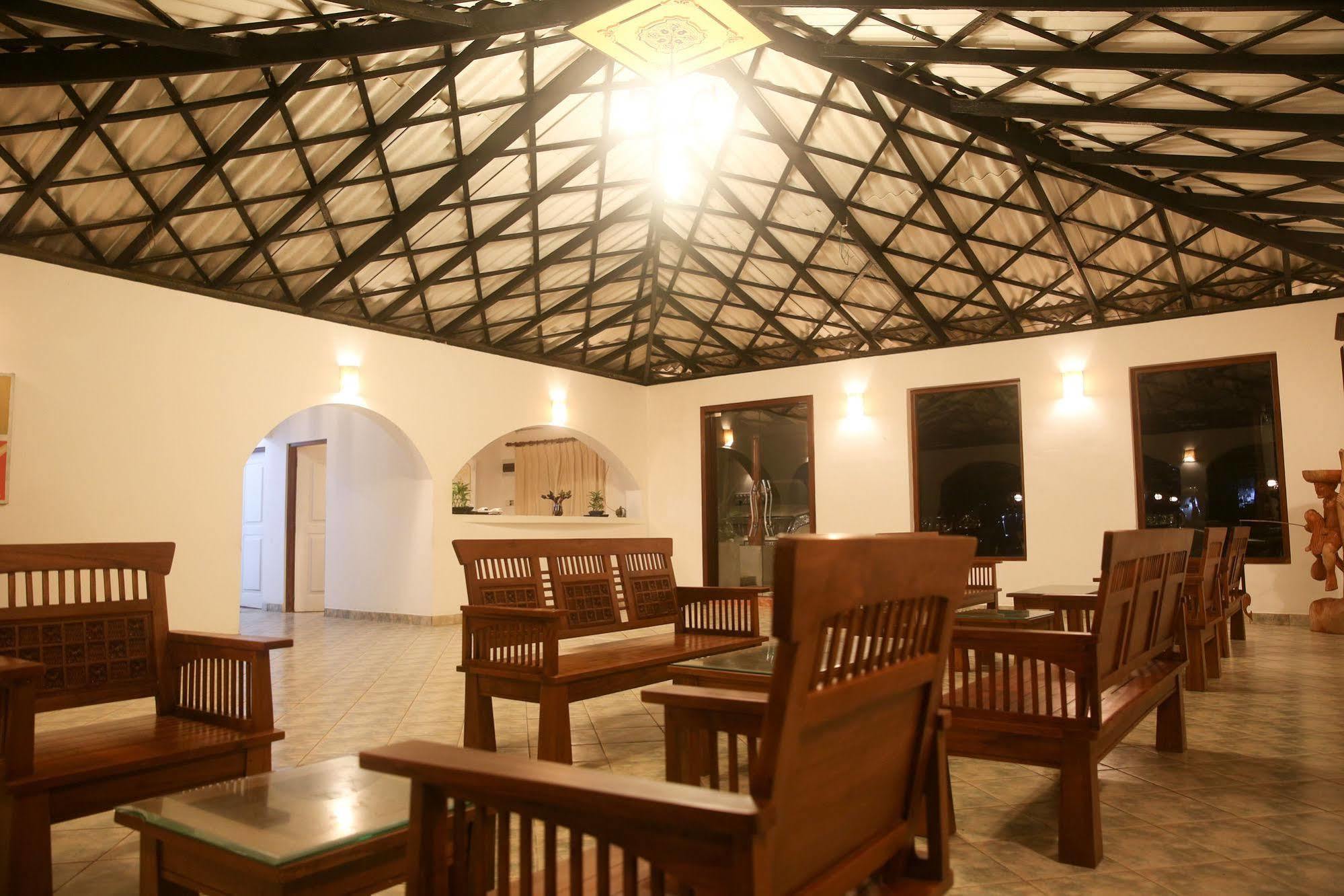 Thejan Beach Cabanas Bentota Zewnętrze zdjęcie