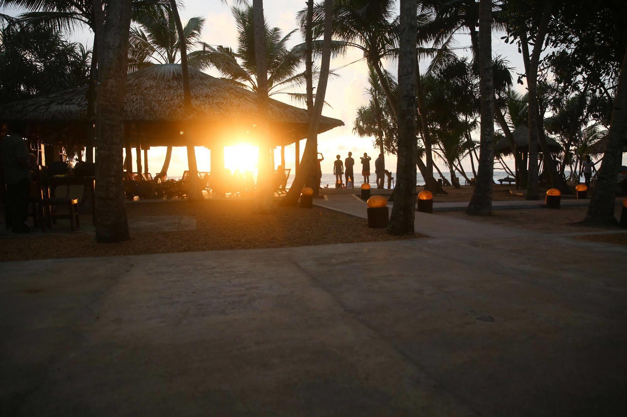 Thejan Beach Cabanas Bentota Zewnętrze zdjęcie