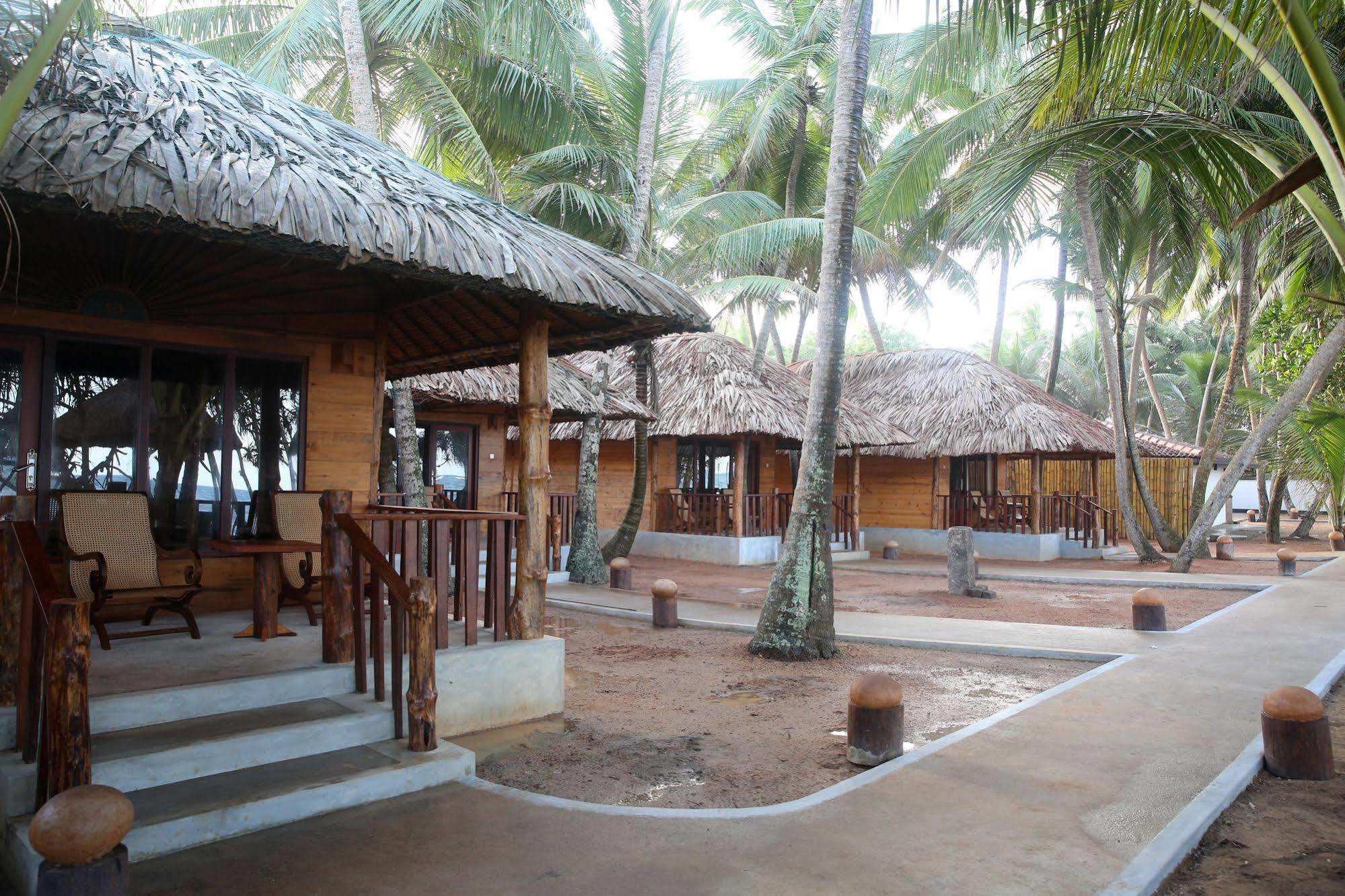 Thejan Beach Cabanas Bentota Zewnętrze zdjęcie